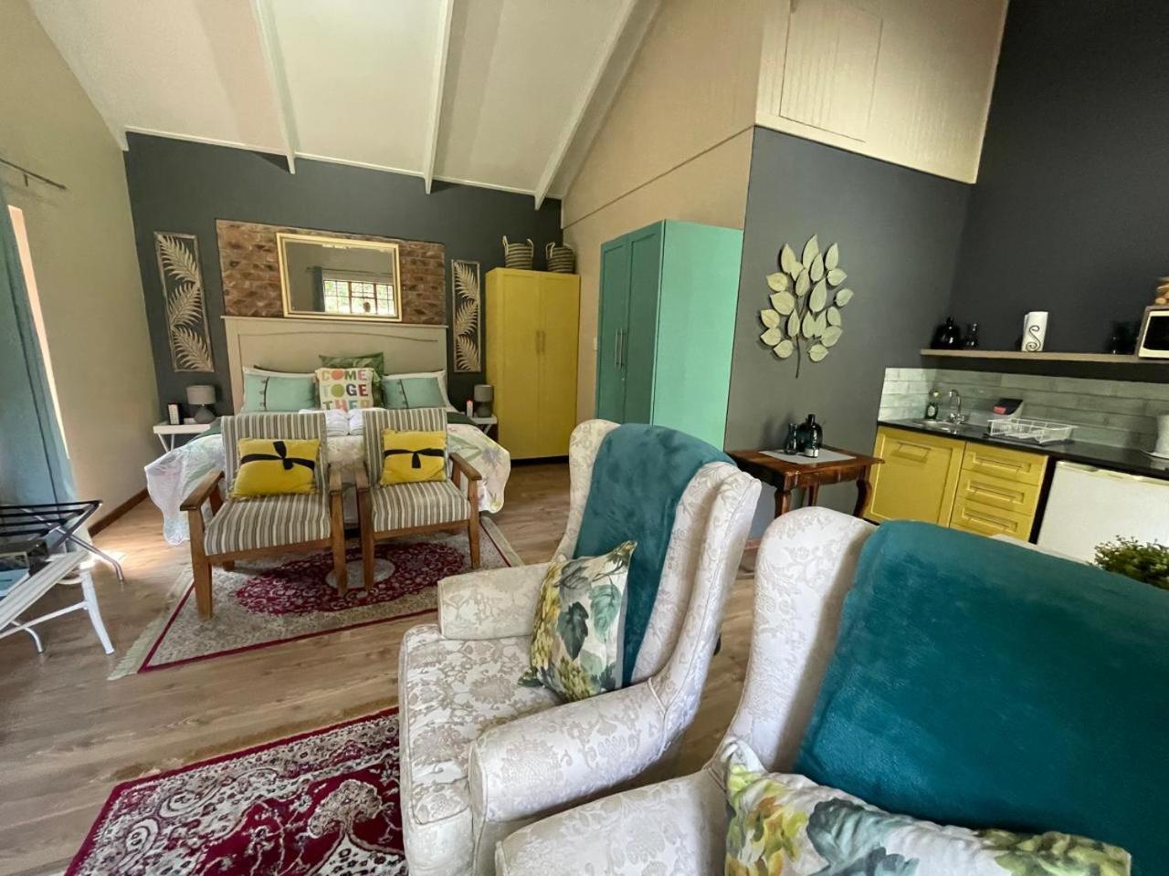 Periwinkle, Grove ,Acorn & Sage Cottages Clarens Eksteriør bilde