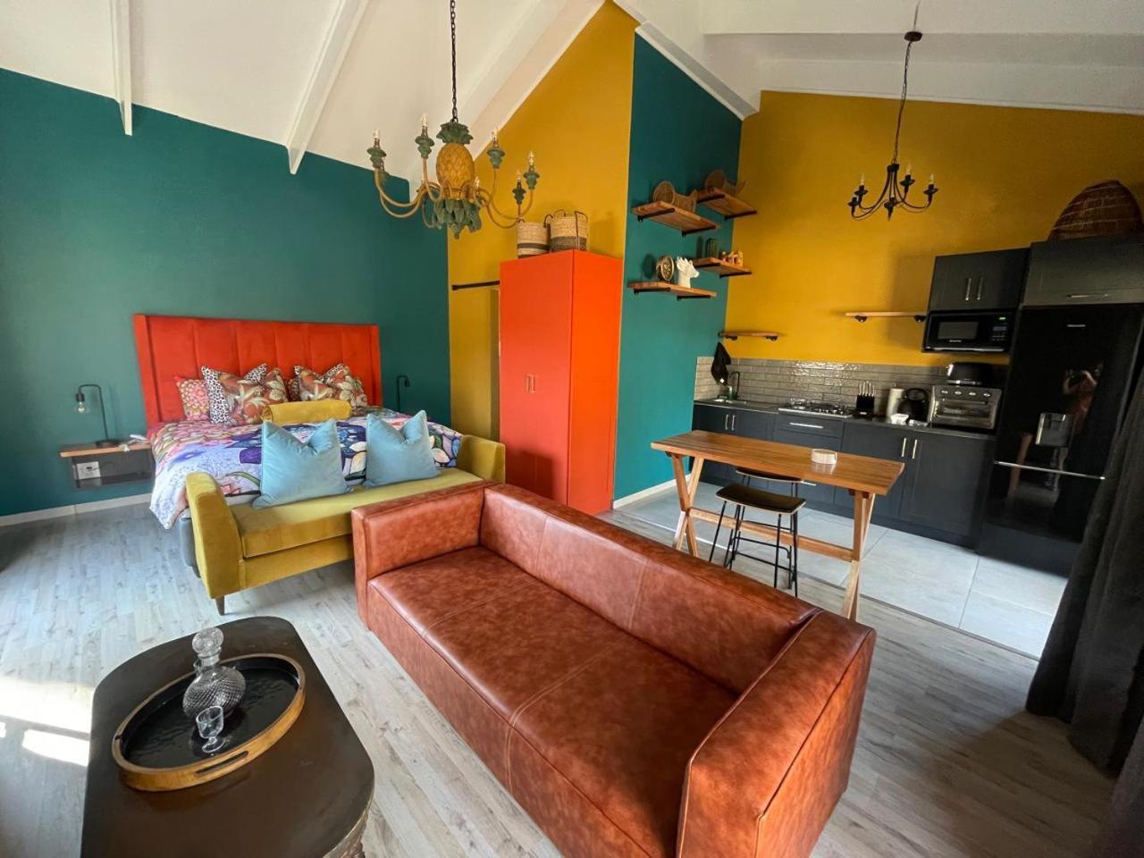 Periwinkle, Grove ,Acorn & Sage Cottages Clarens Rom bilde