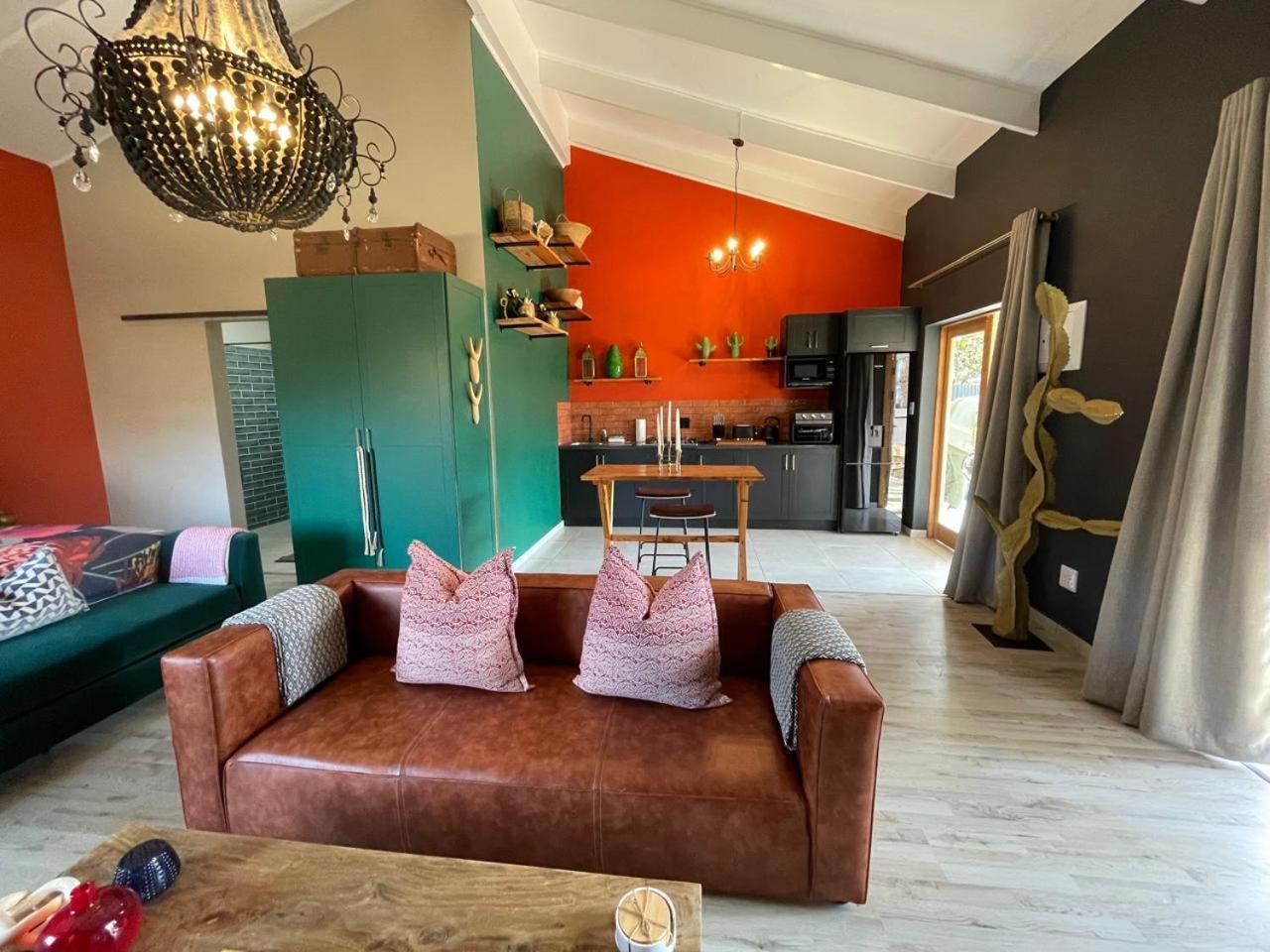 Periwinkle, Grove ,Acorn & Sage Cottages Clarens Rom bilde